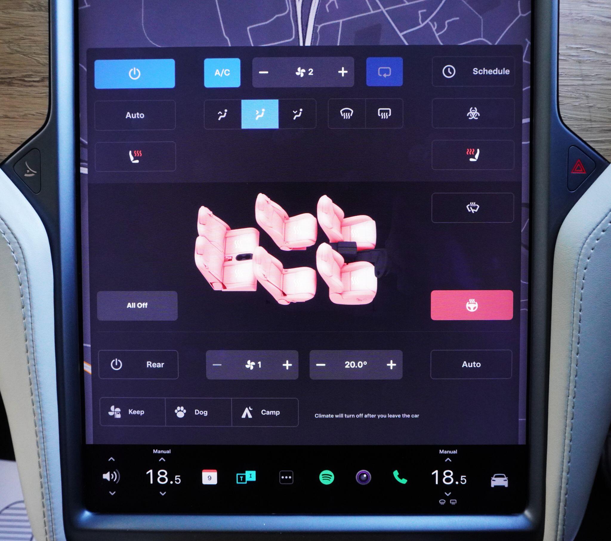 Tesla Model X view 36