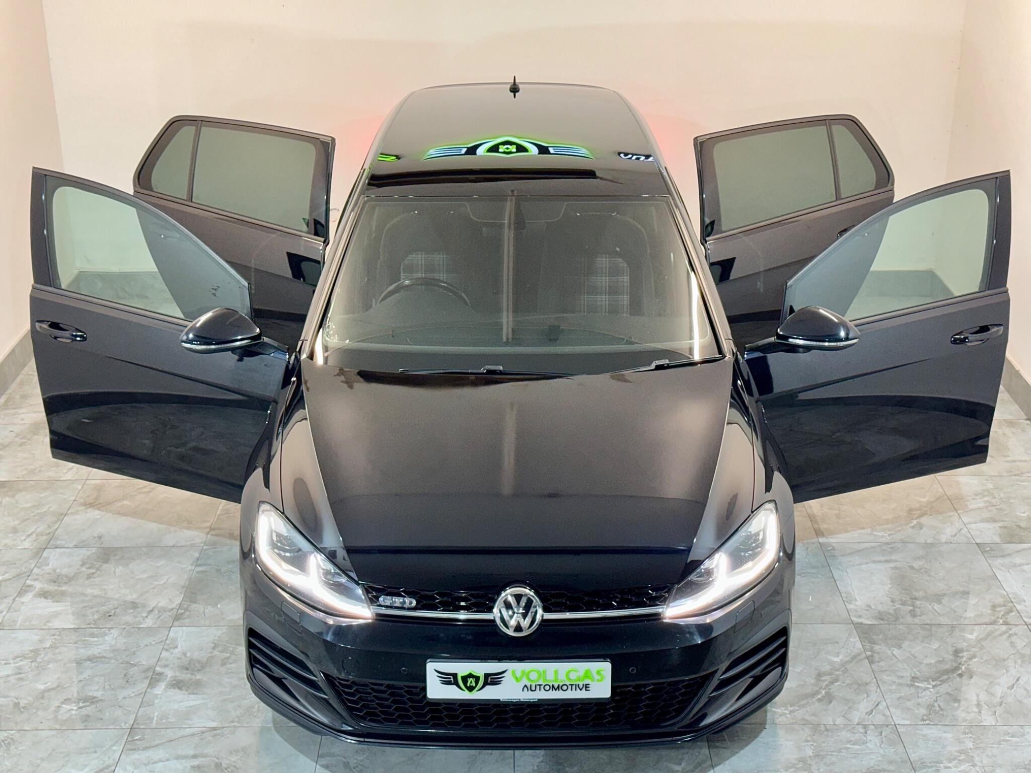 Volkswagen Golf view 63