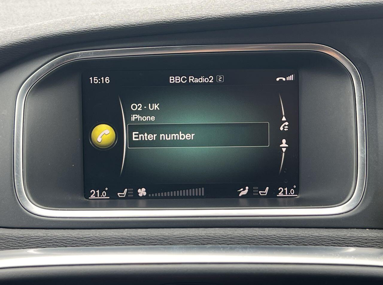 Volvo V40 Cross Country view 38
