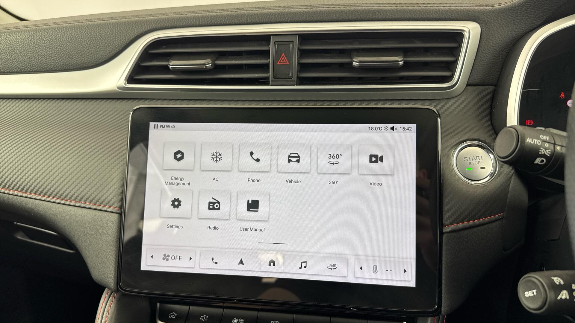 MG ZS view 27