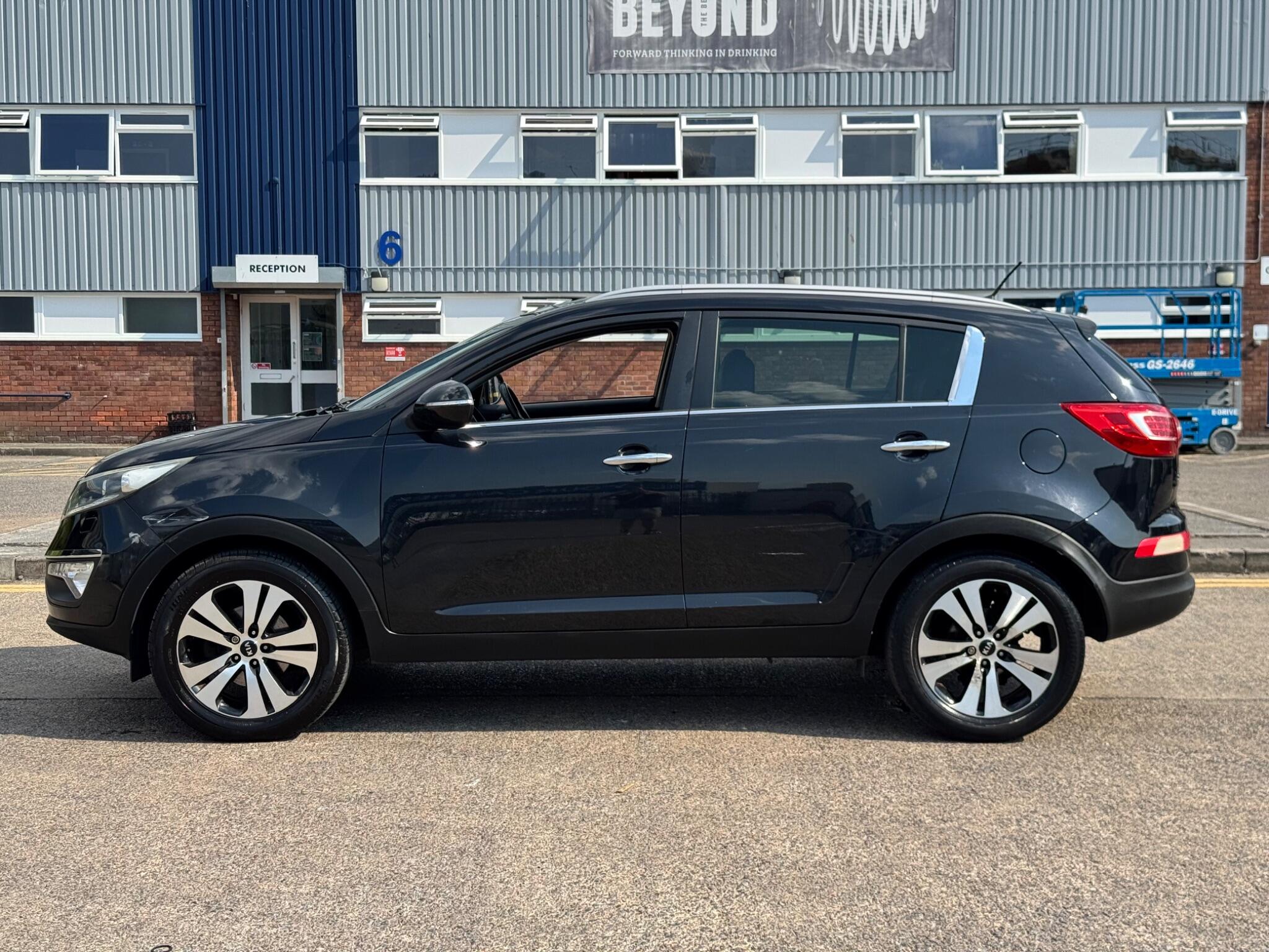 Kia Sportage view 9