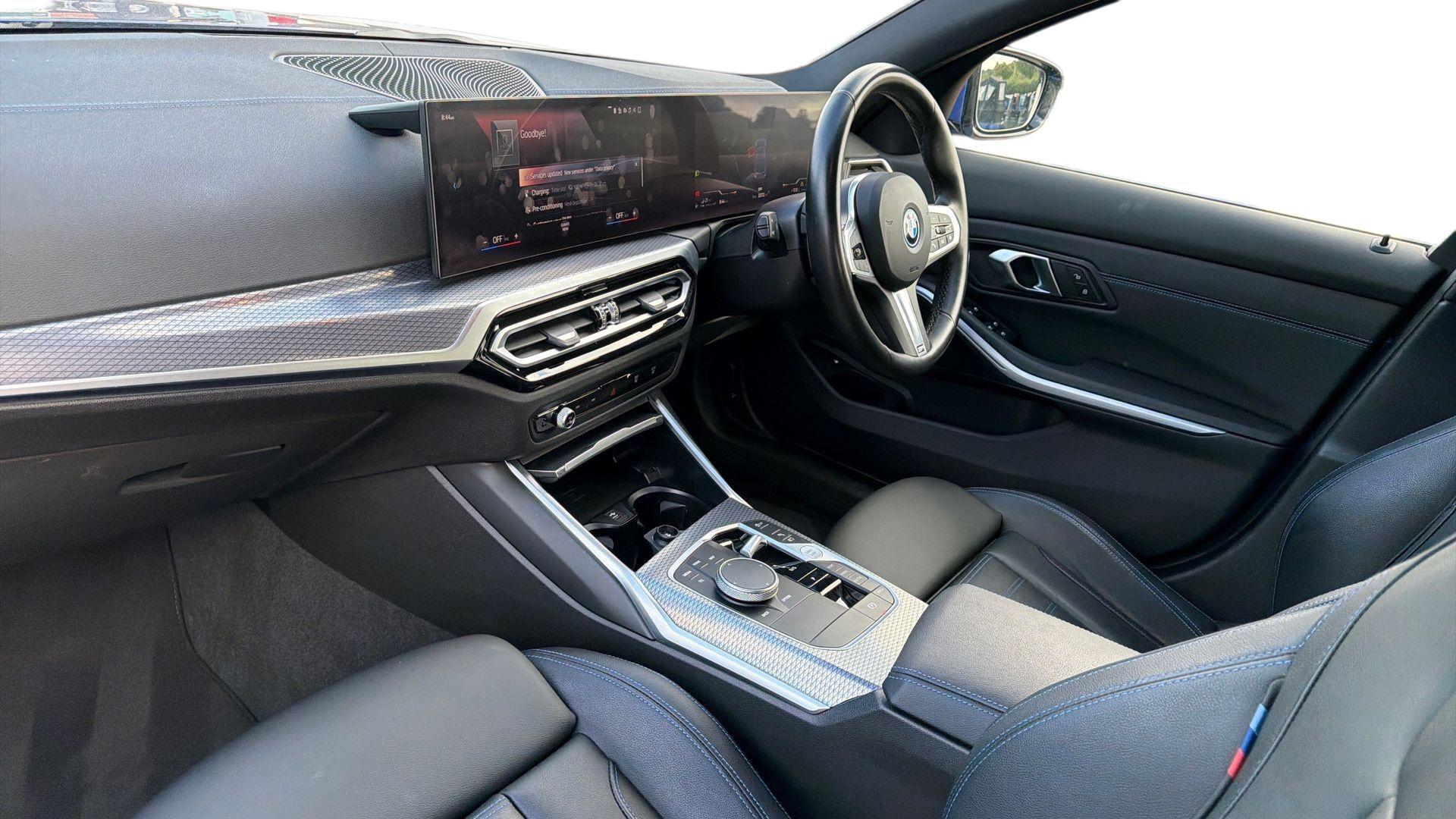 BMW 3 Series view 7