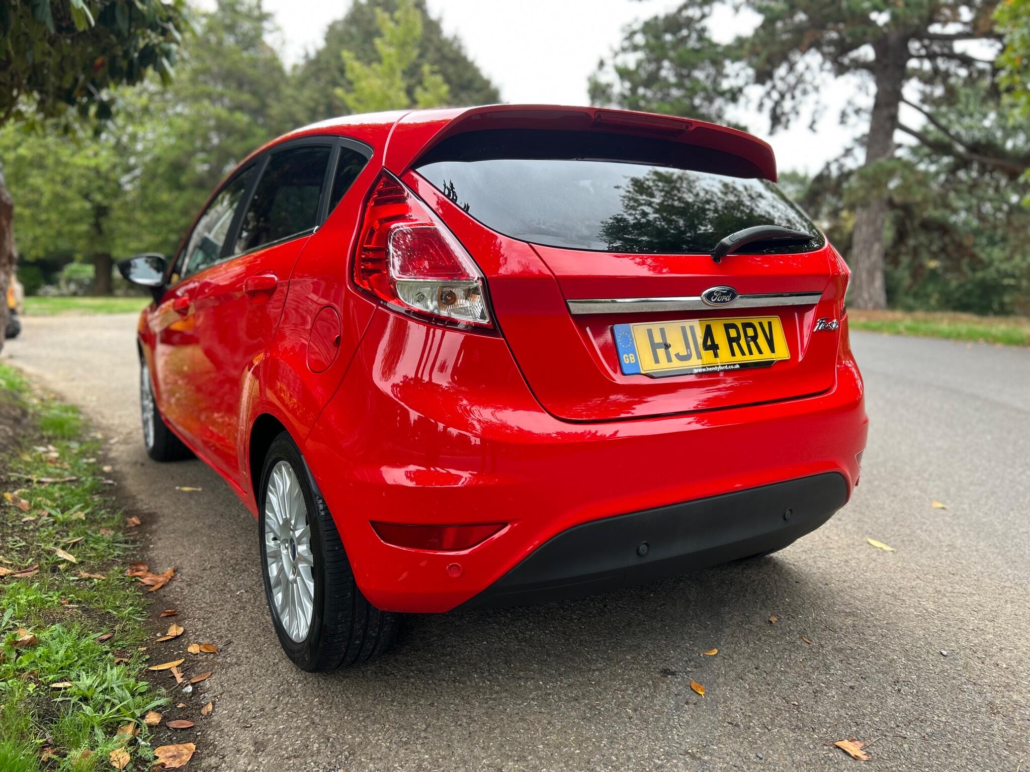 Ford Fiesta view 20
