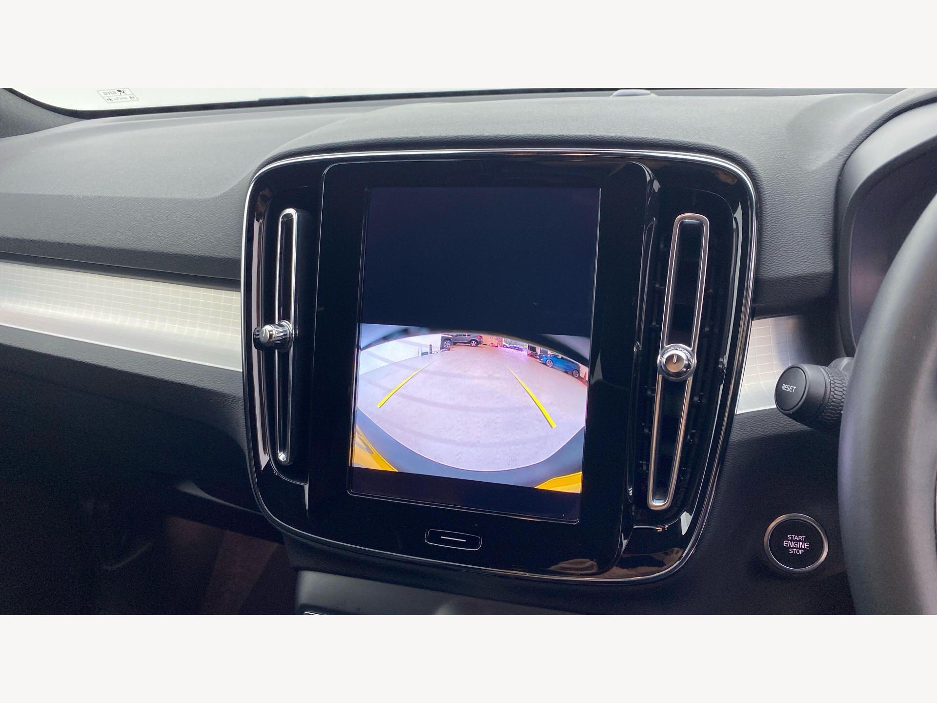 Volvo XC40 view 20