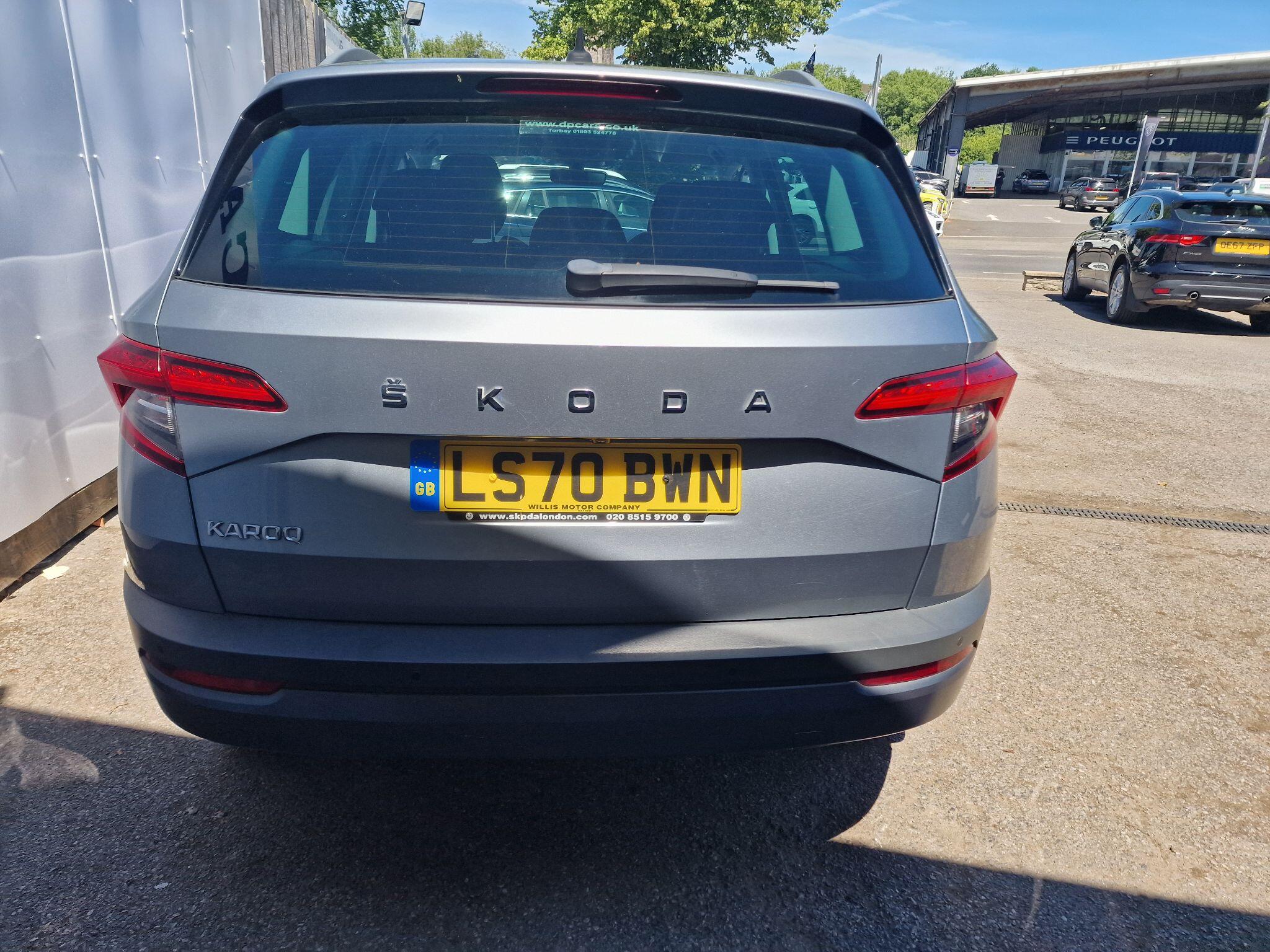 Skoda Karoq view 38