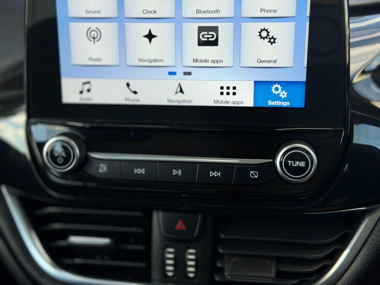 Ford Fiesta view 53