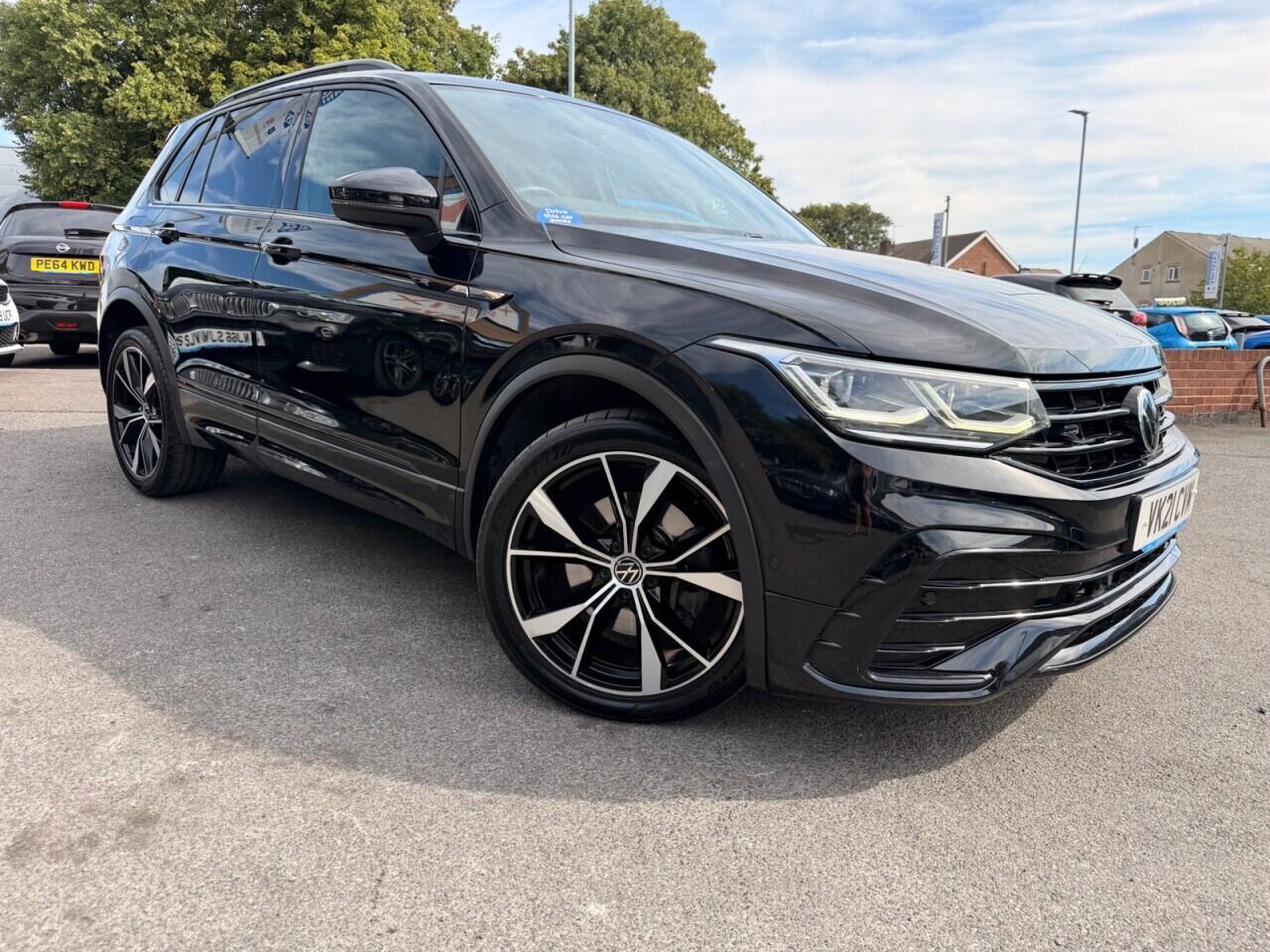 Volkswagen Tiguan view 13