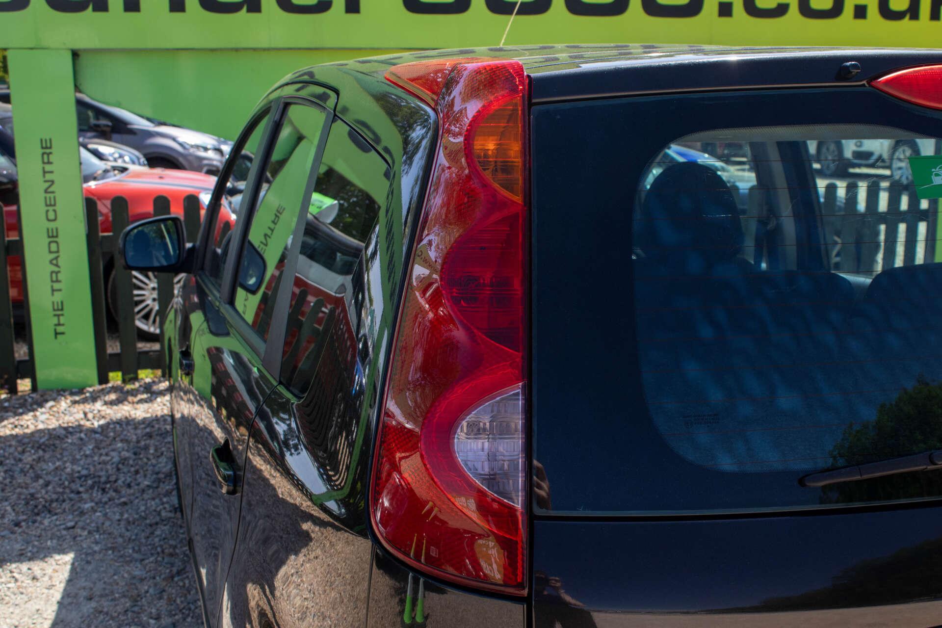 Nissan Note view 34
