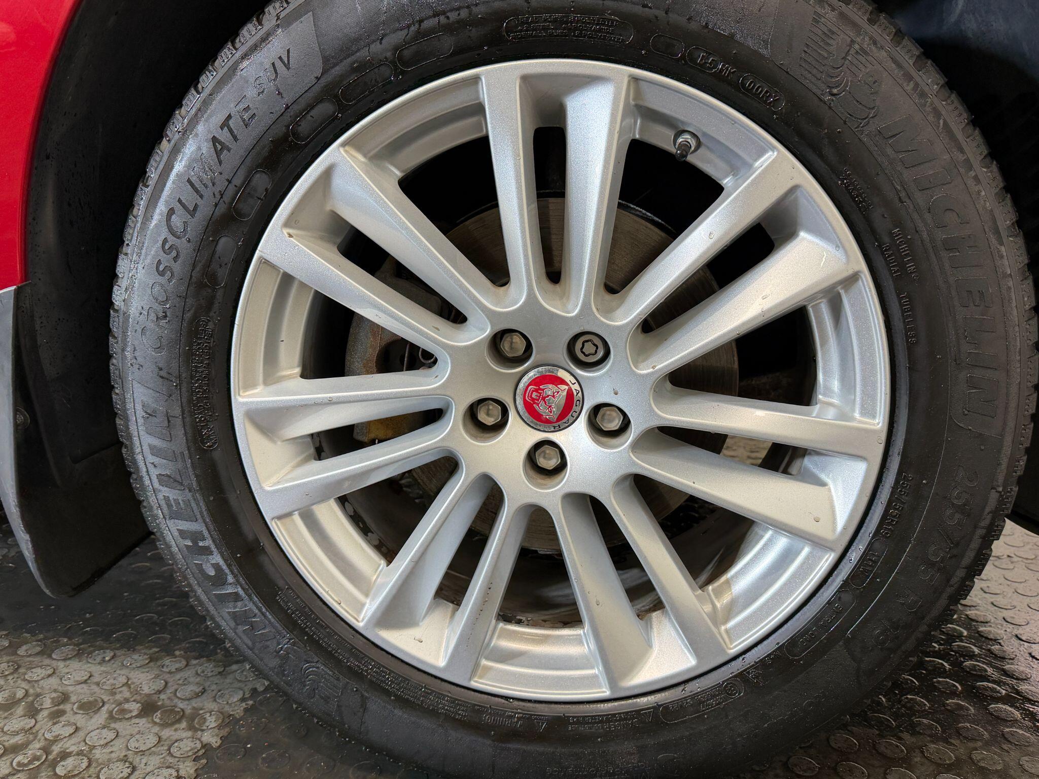 Jaguar F-Pace view 38