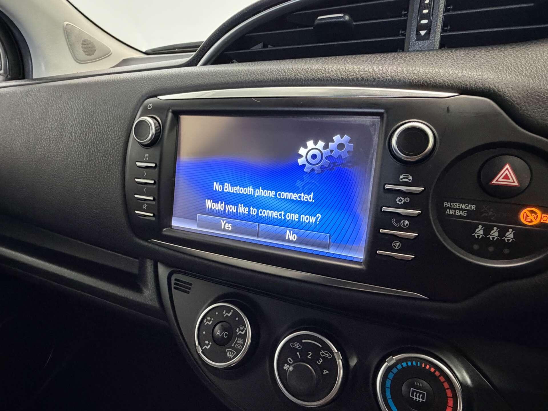 Toyota Yaris view 33
