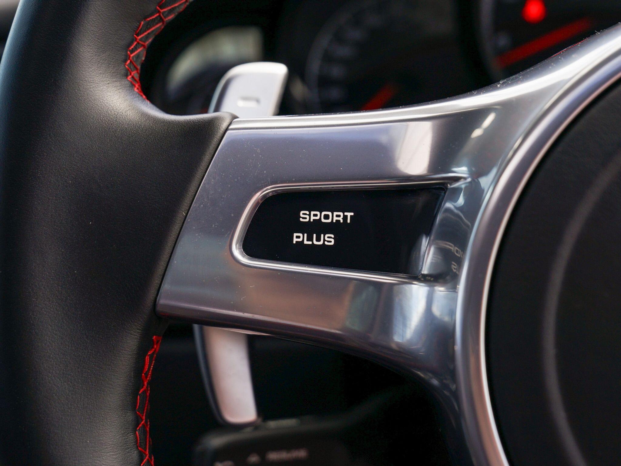 Porsche Cayman view 69