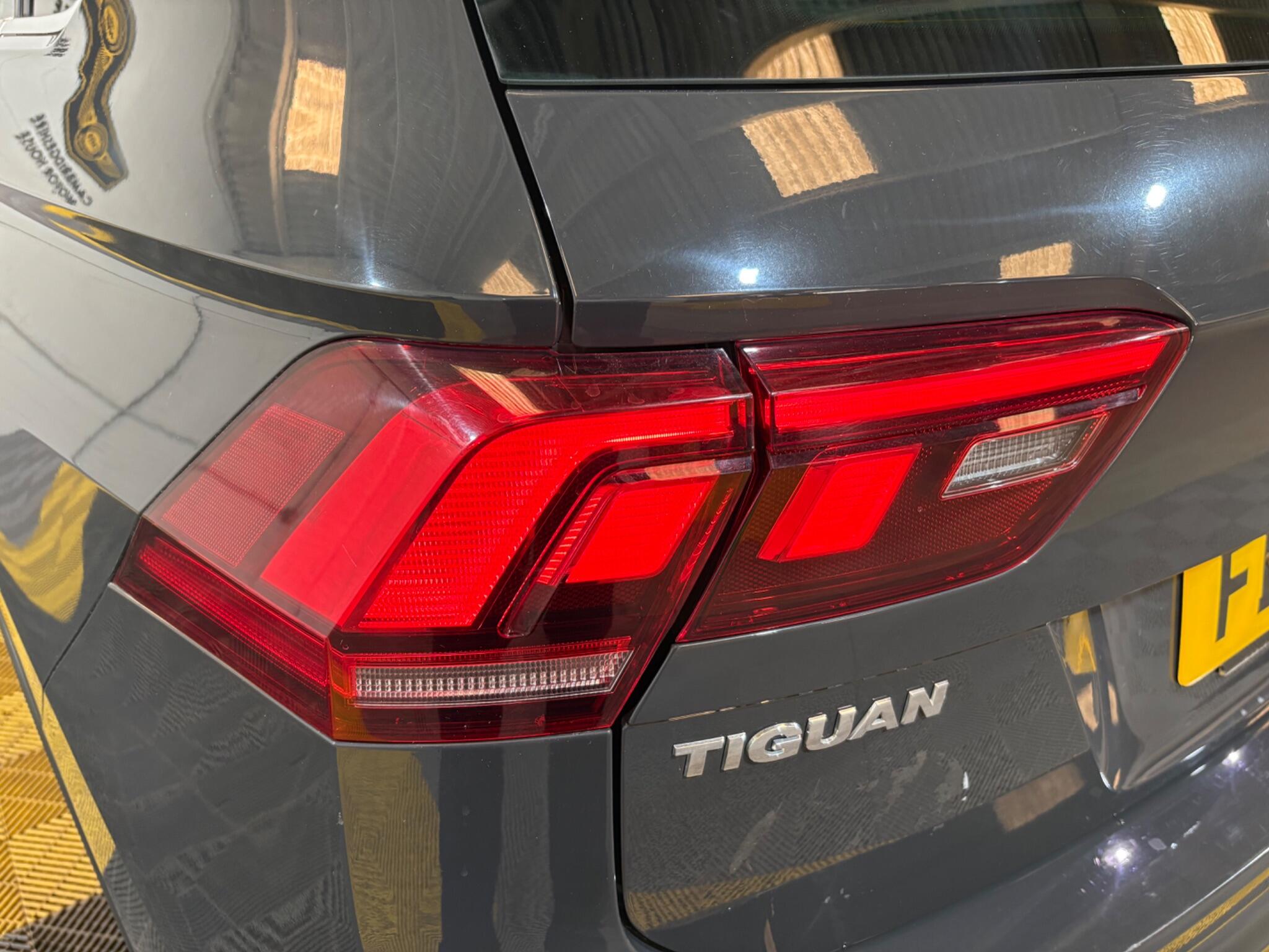 Volkswagen Tiguan view 30