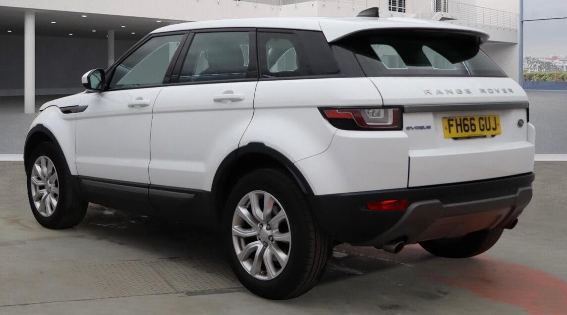 2016 Land Rover Range Rover Evoque 2.0 eD4 SE FWD Euro 6 (s/s) 5dr • 70,100 miles image 4