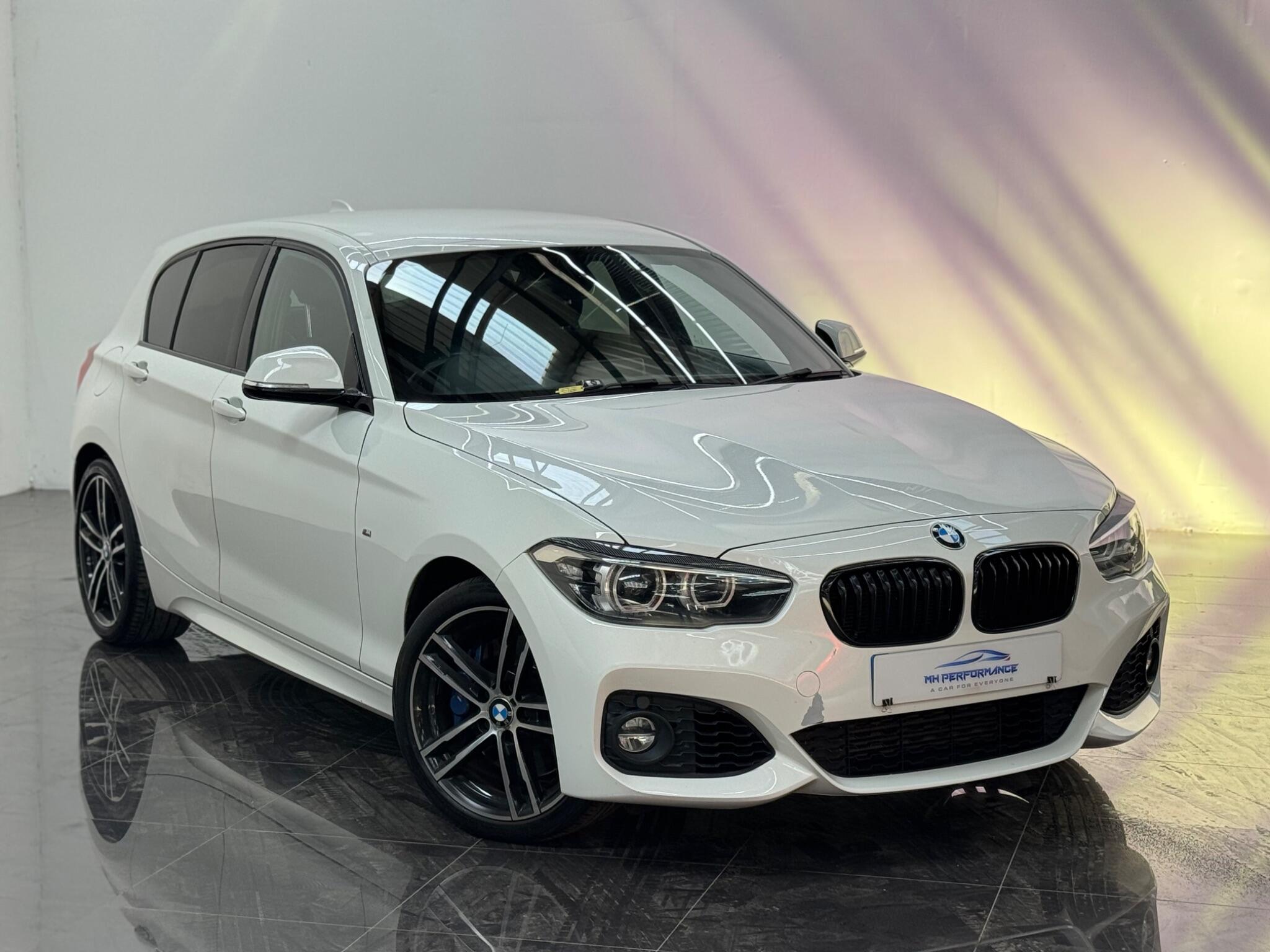 BMW 1 Series view 3