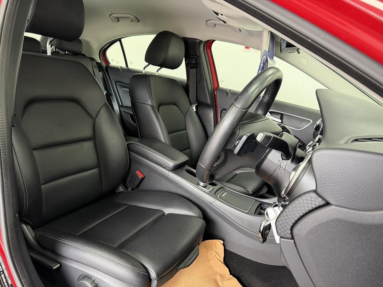 Mercedes-Benz A-Class view 9
