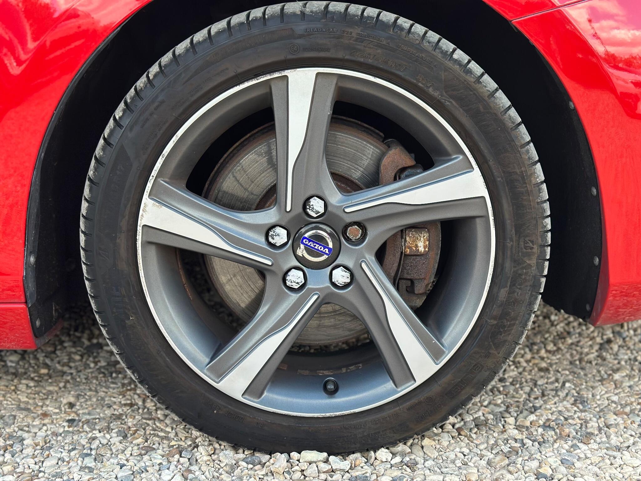 Volvo V40 view 56