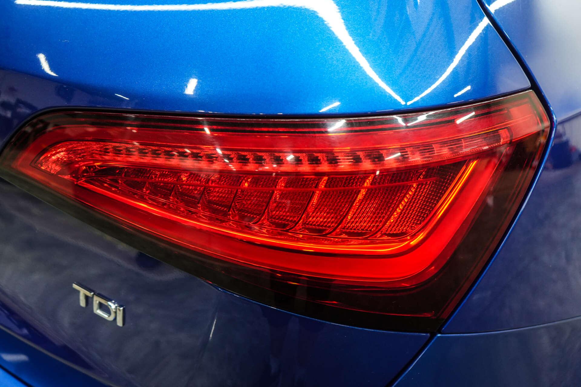 Audi SQ5 view 9
