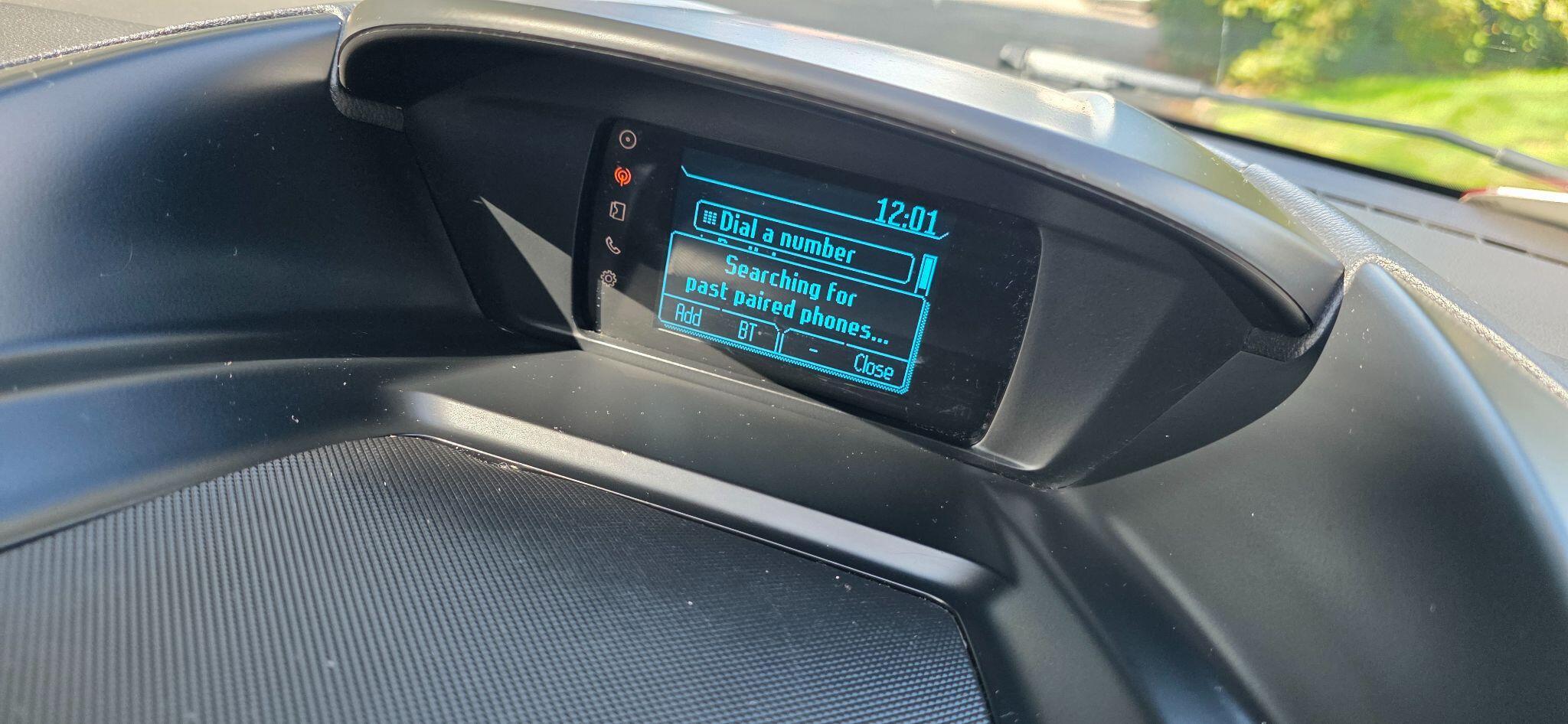 Ford Kuga view 14