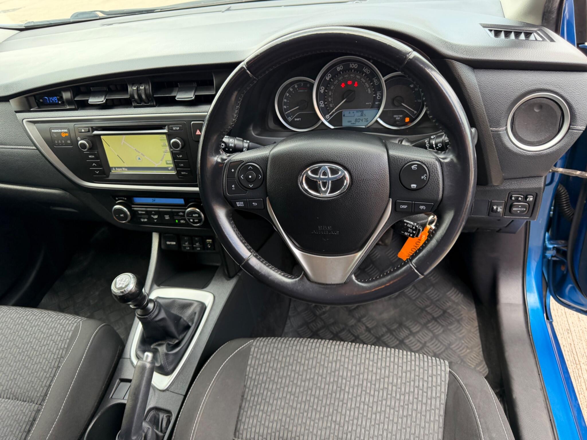 Toyota Auris view 28
