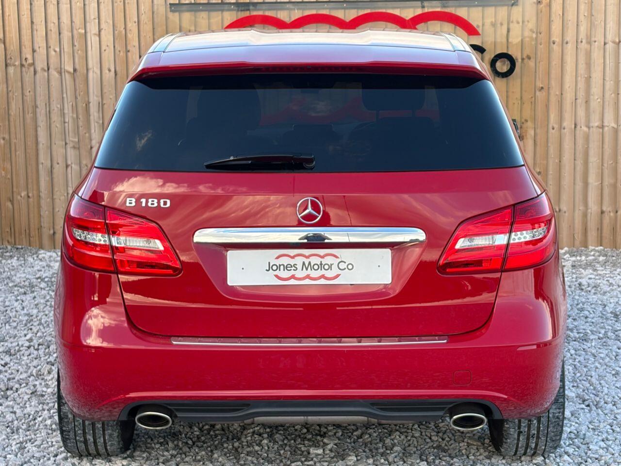 Mercedes-Benz B-Class view 9