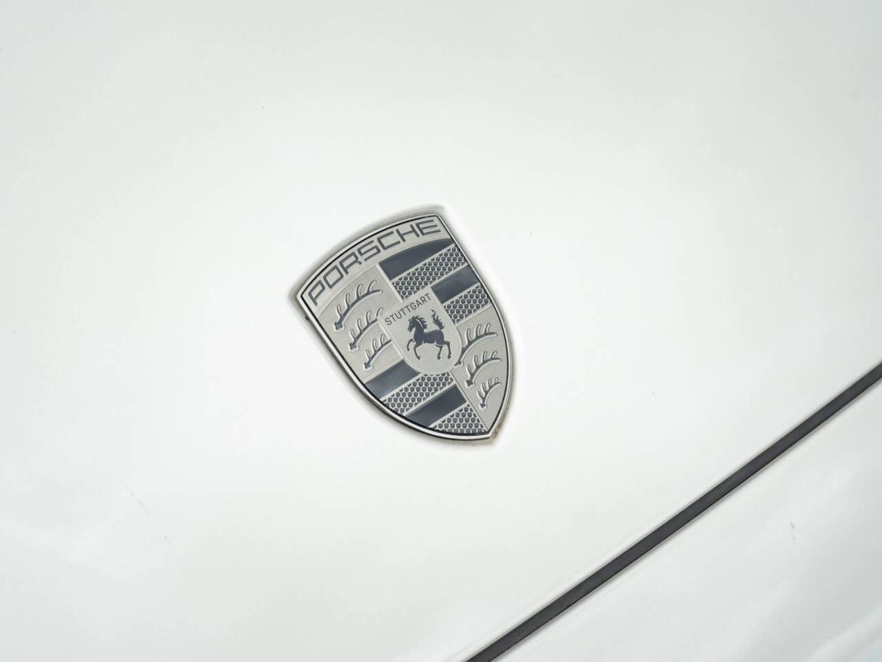 Porsche Cayenne view 53