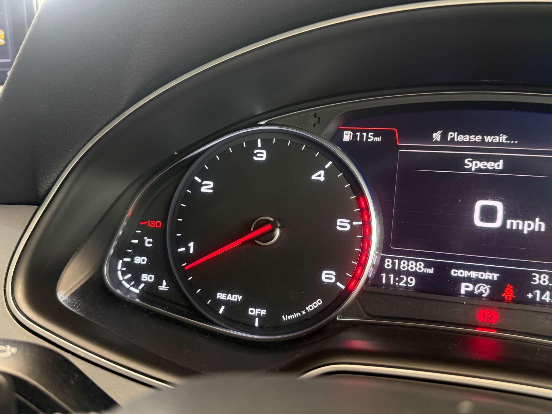 Audi Q7 view 37