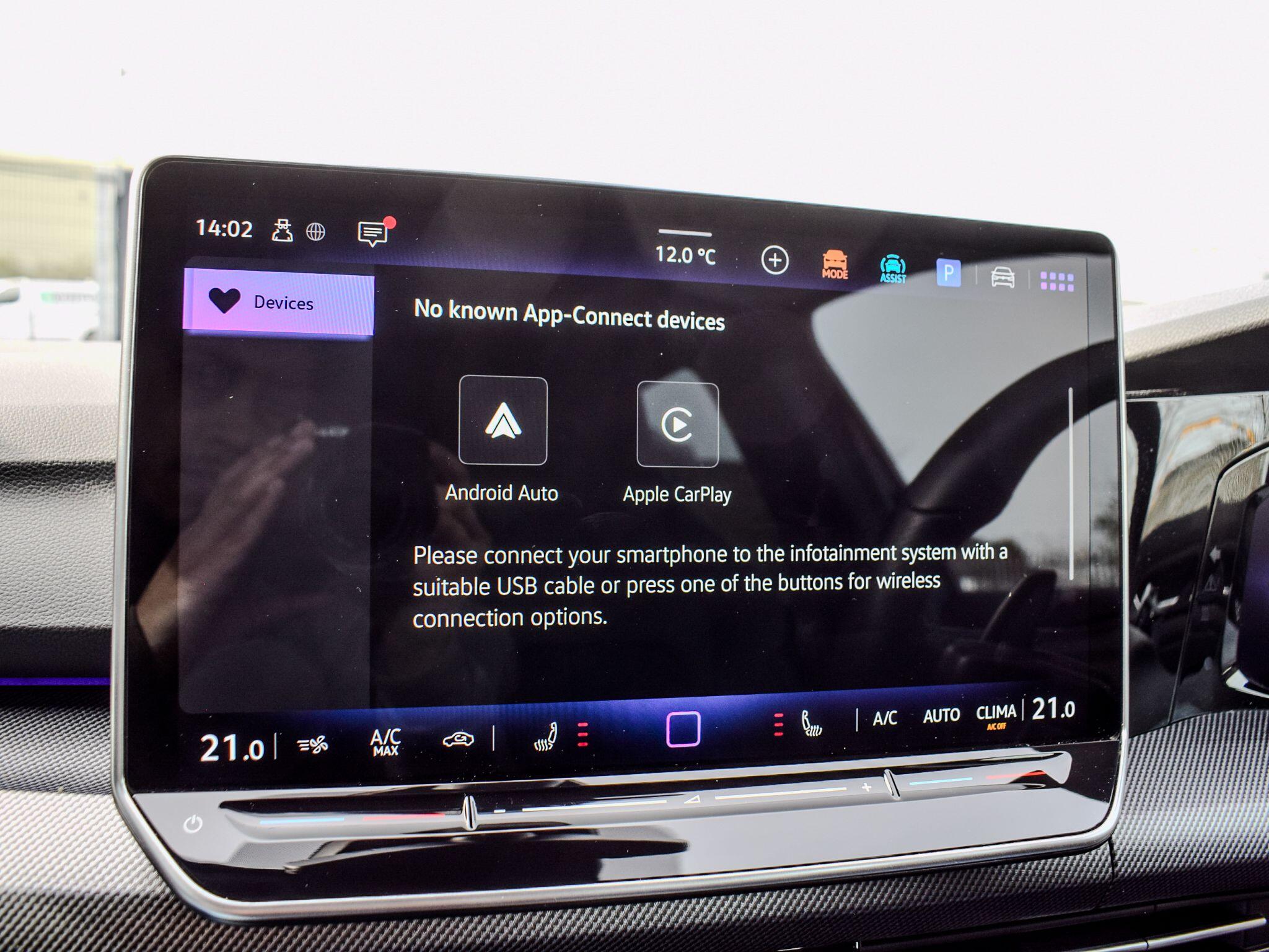 Volkswagen Golf view 26