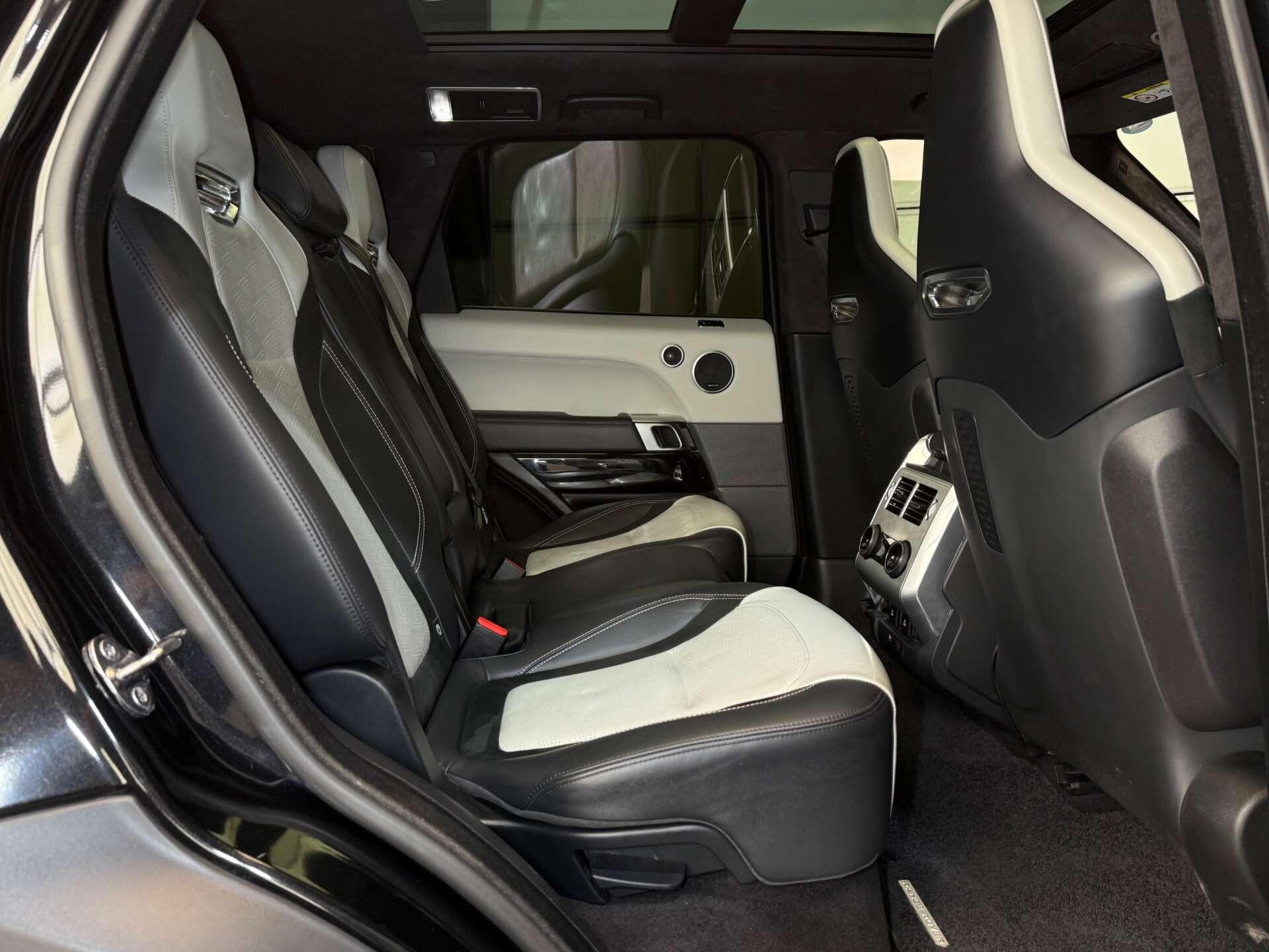 Land Rover Range Rover Sport view 22