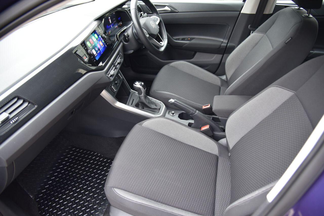 Volkswagen Polo view 21