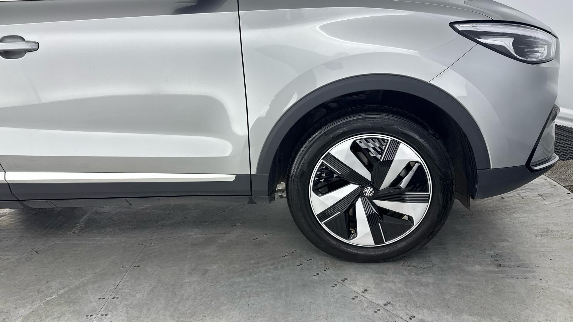 MG ZS view 20
