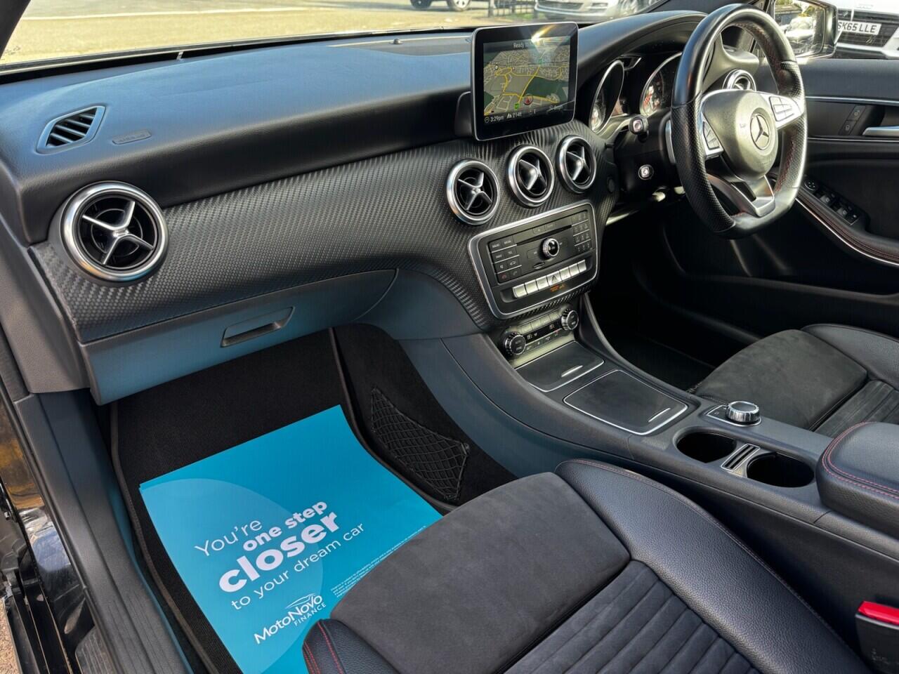 Mercedes-Benz A-Class view 3