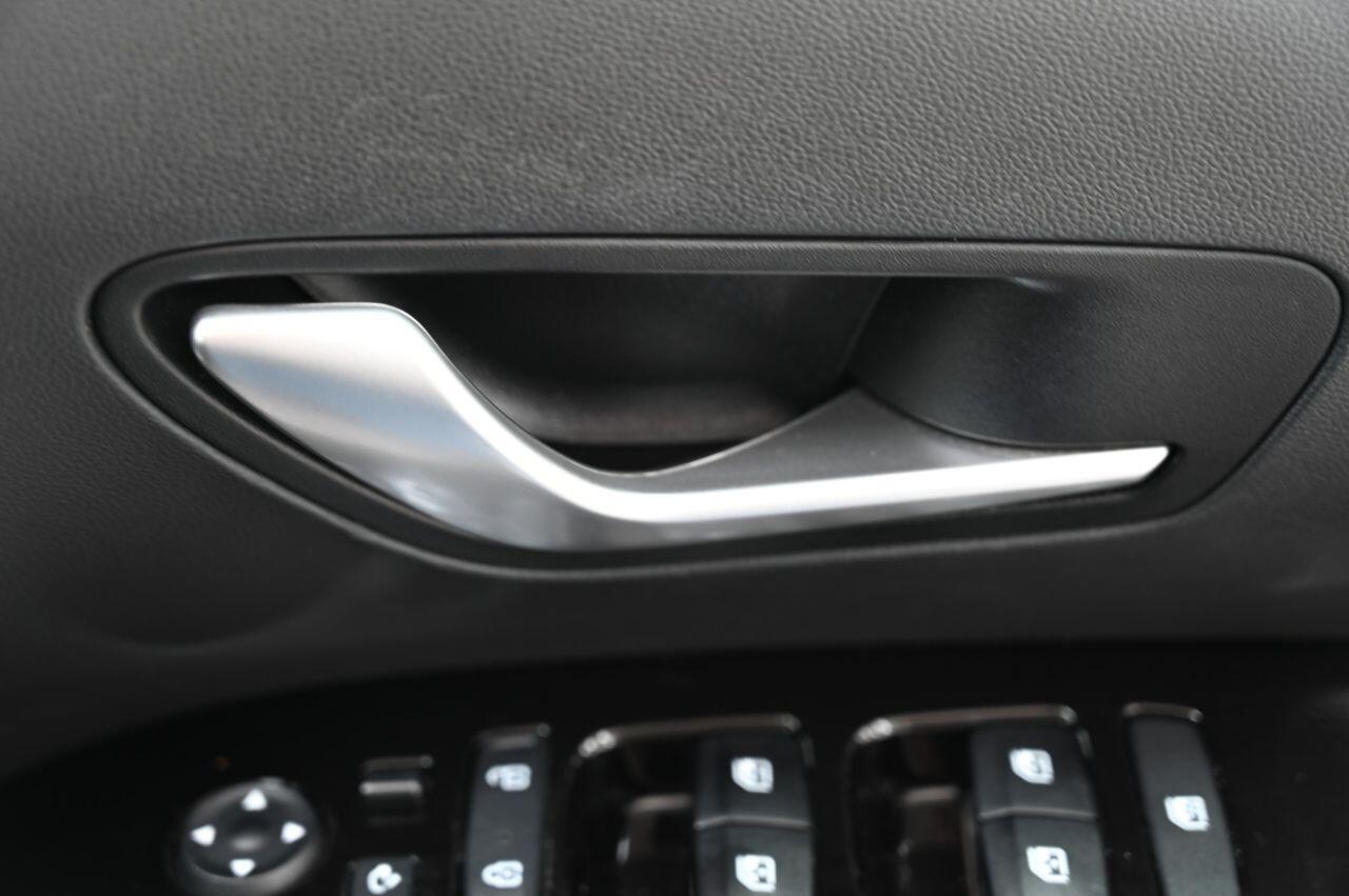 Hyundai Tucson view 32