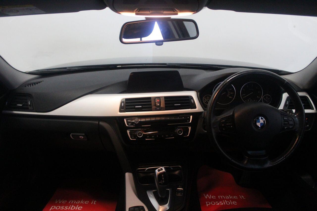 BMW 3 Series view 27