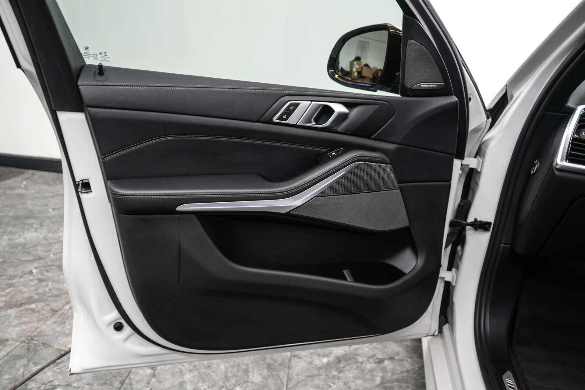 BMW X5 X5 view 16