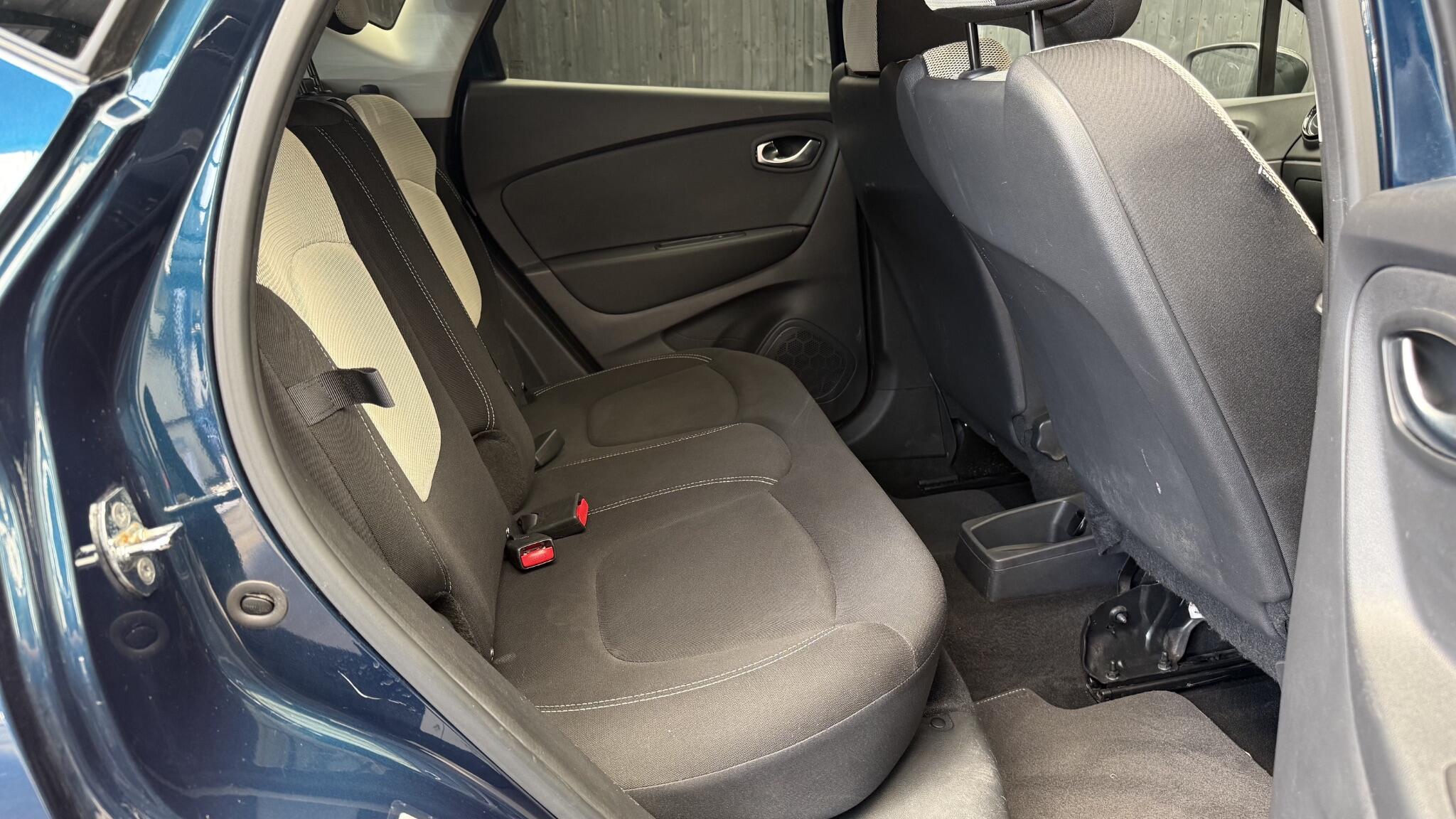 Renault Captur view 23