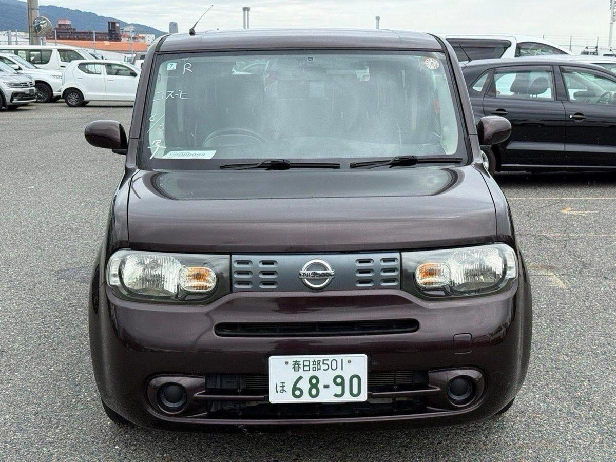 Nissan Cube view 11