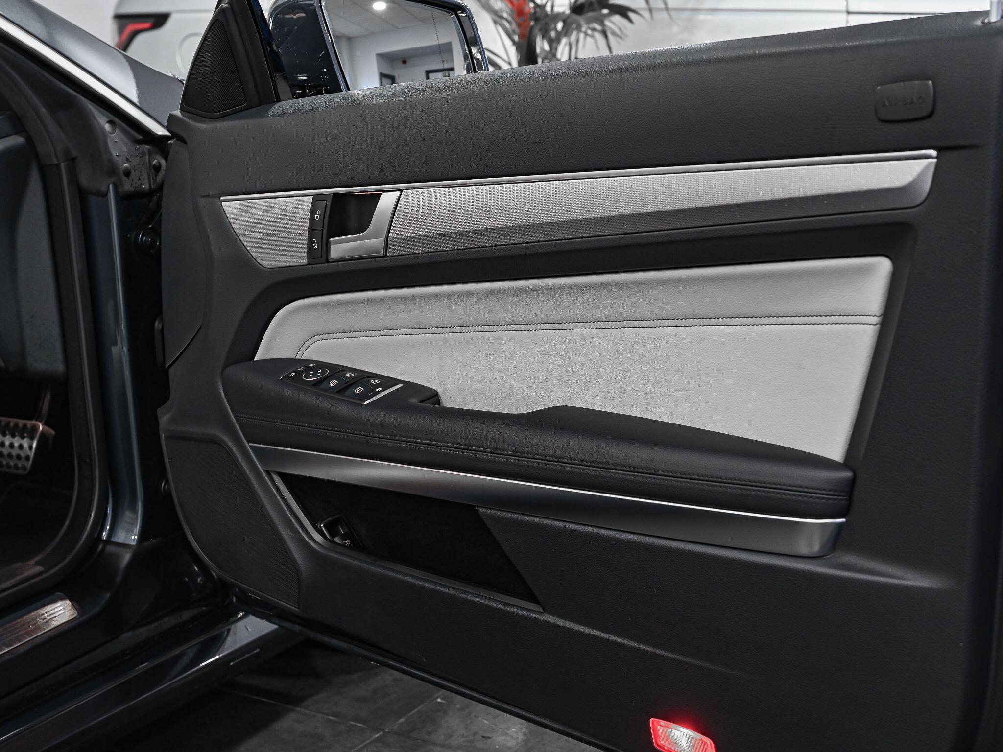 Mercedes-Benz E-Class view 10