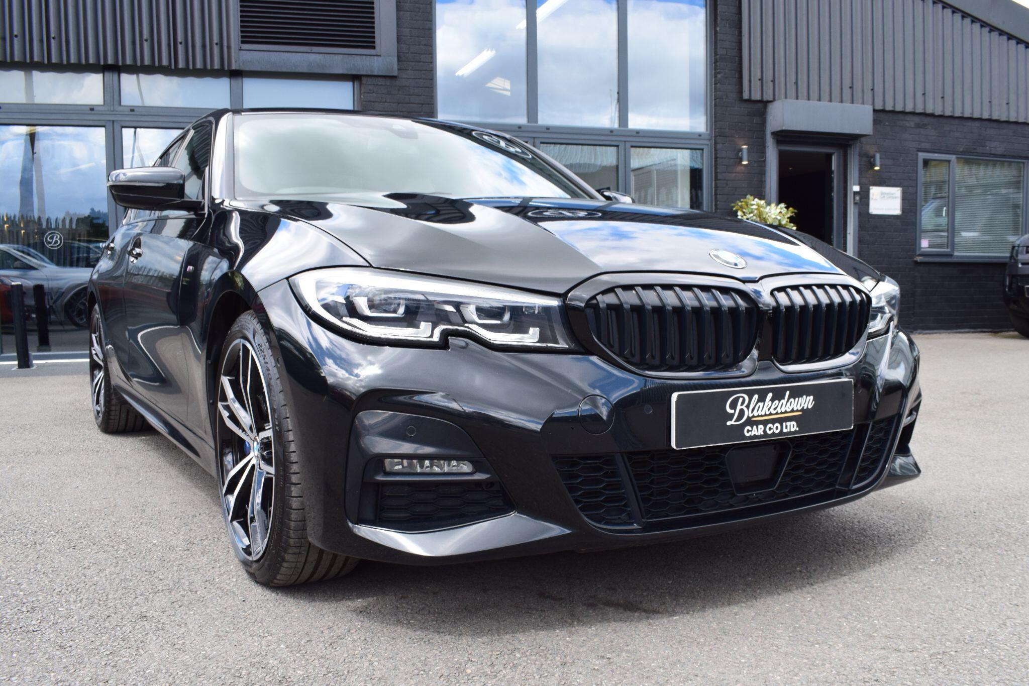 BMW 3 Series view 37