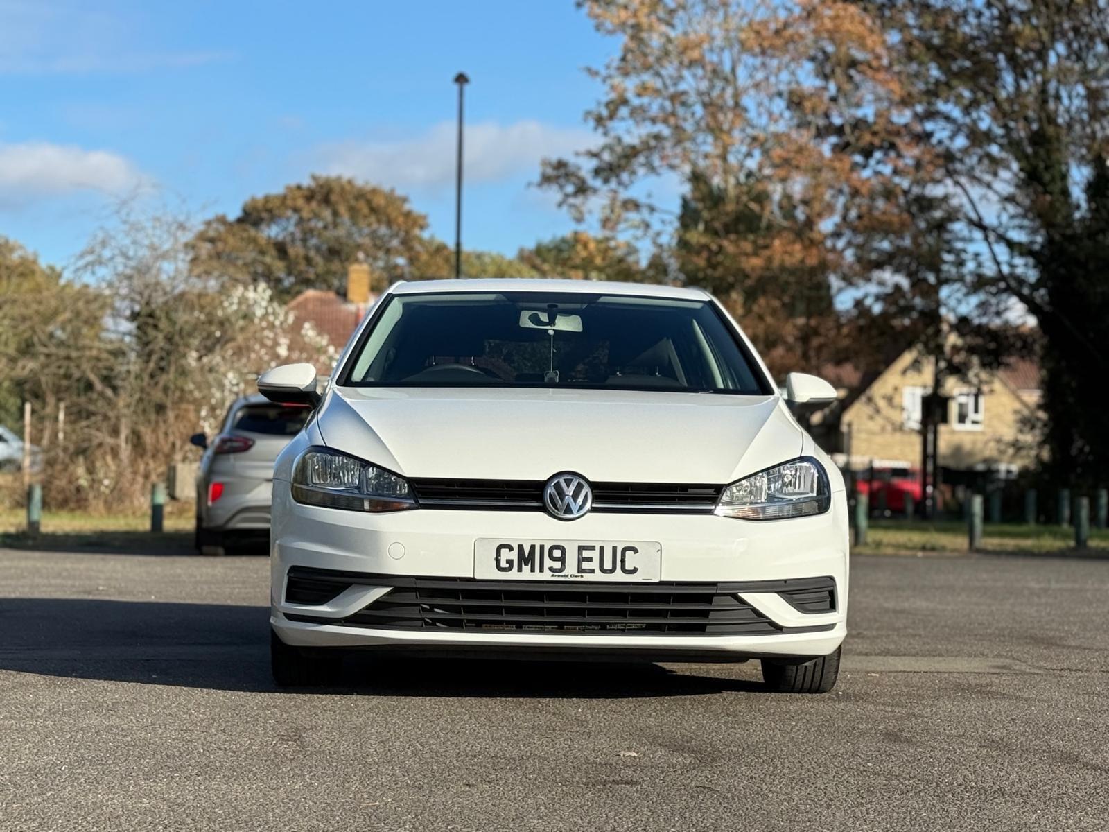 Volkswagen Golf view 12