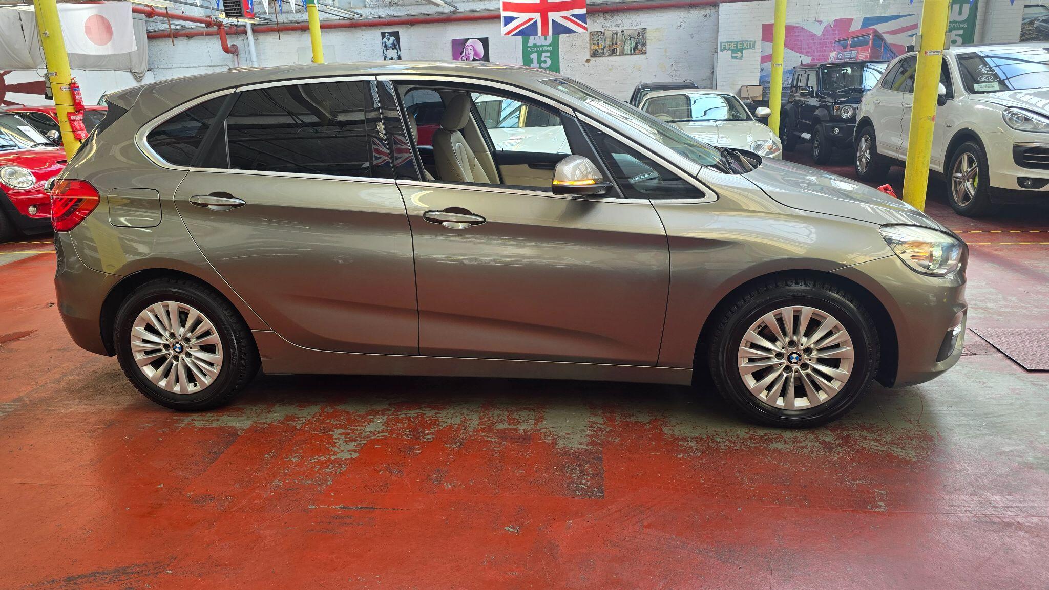 BMW 2 Series view 28