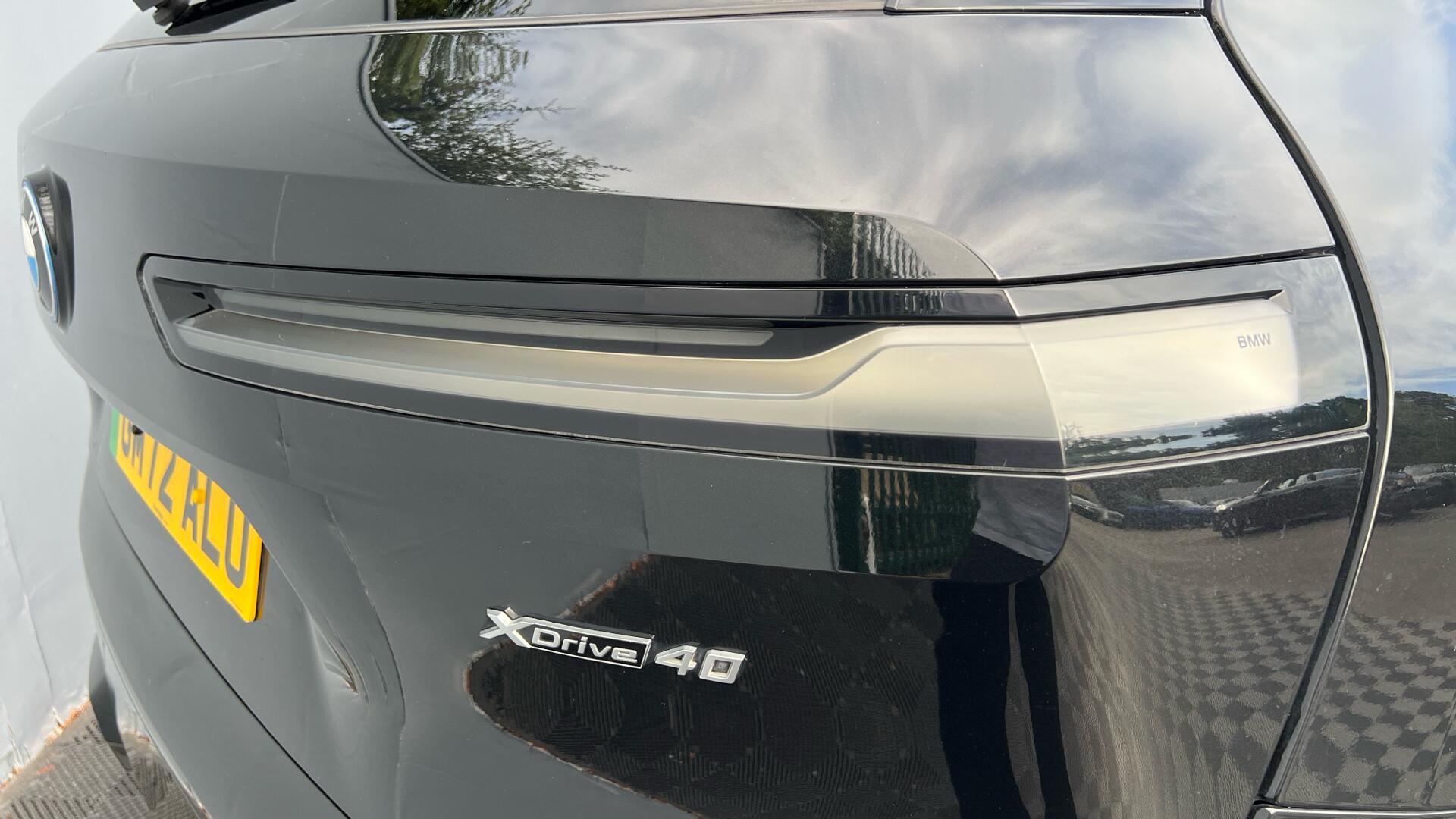 BMW Ix view 22