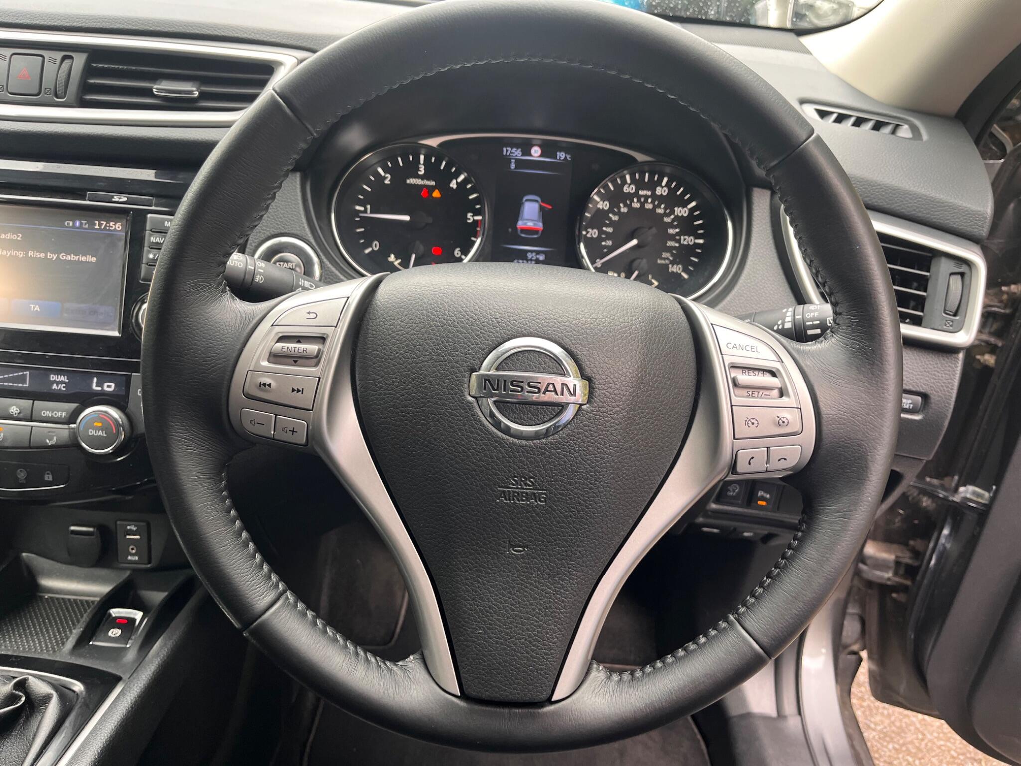 Nissan X-Trail view 27
