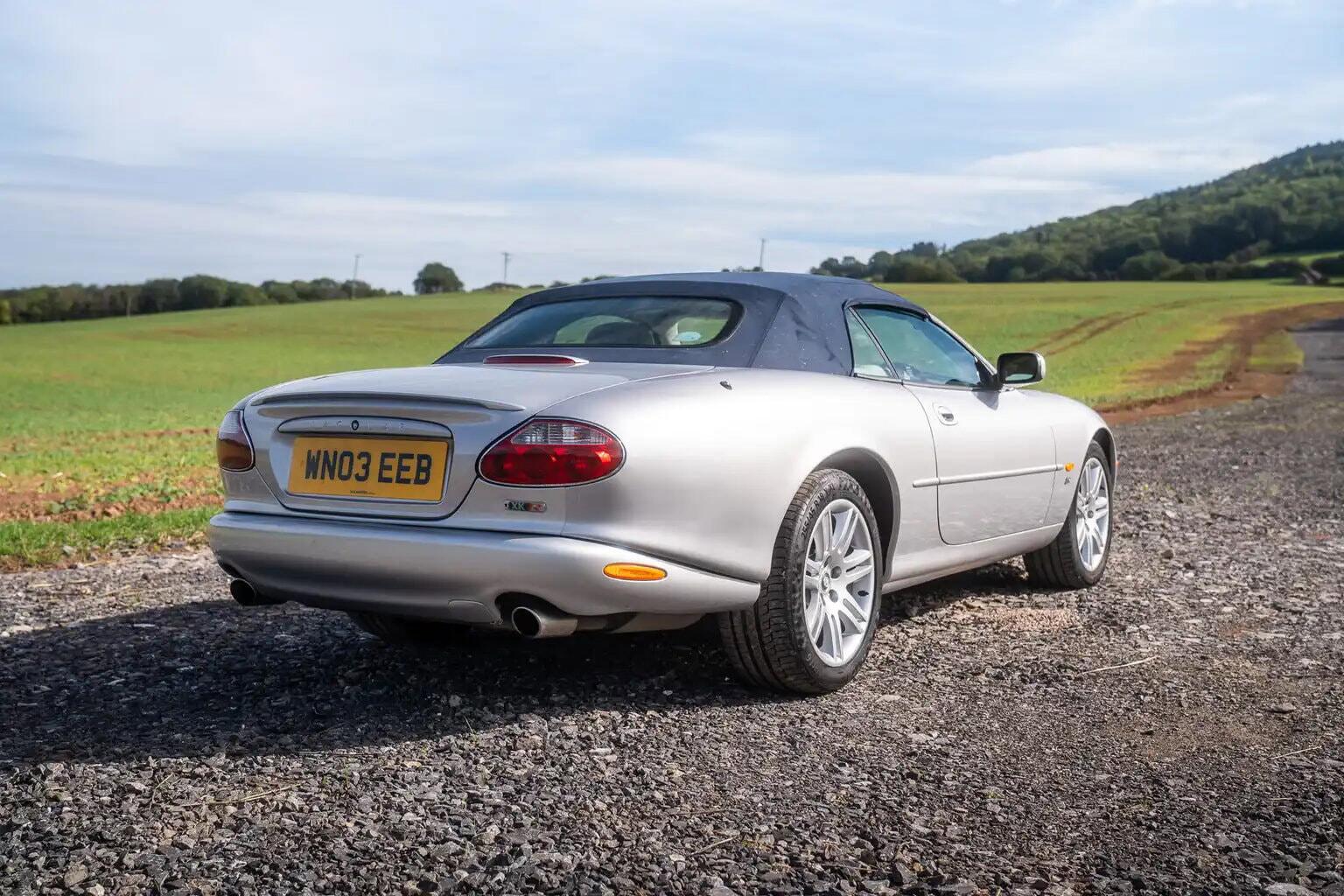 Jaguar XKR view 5