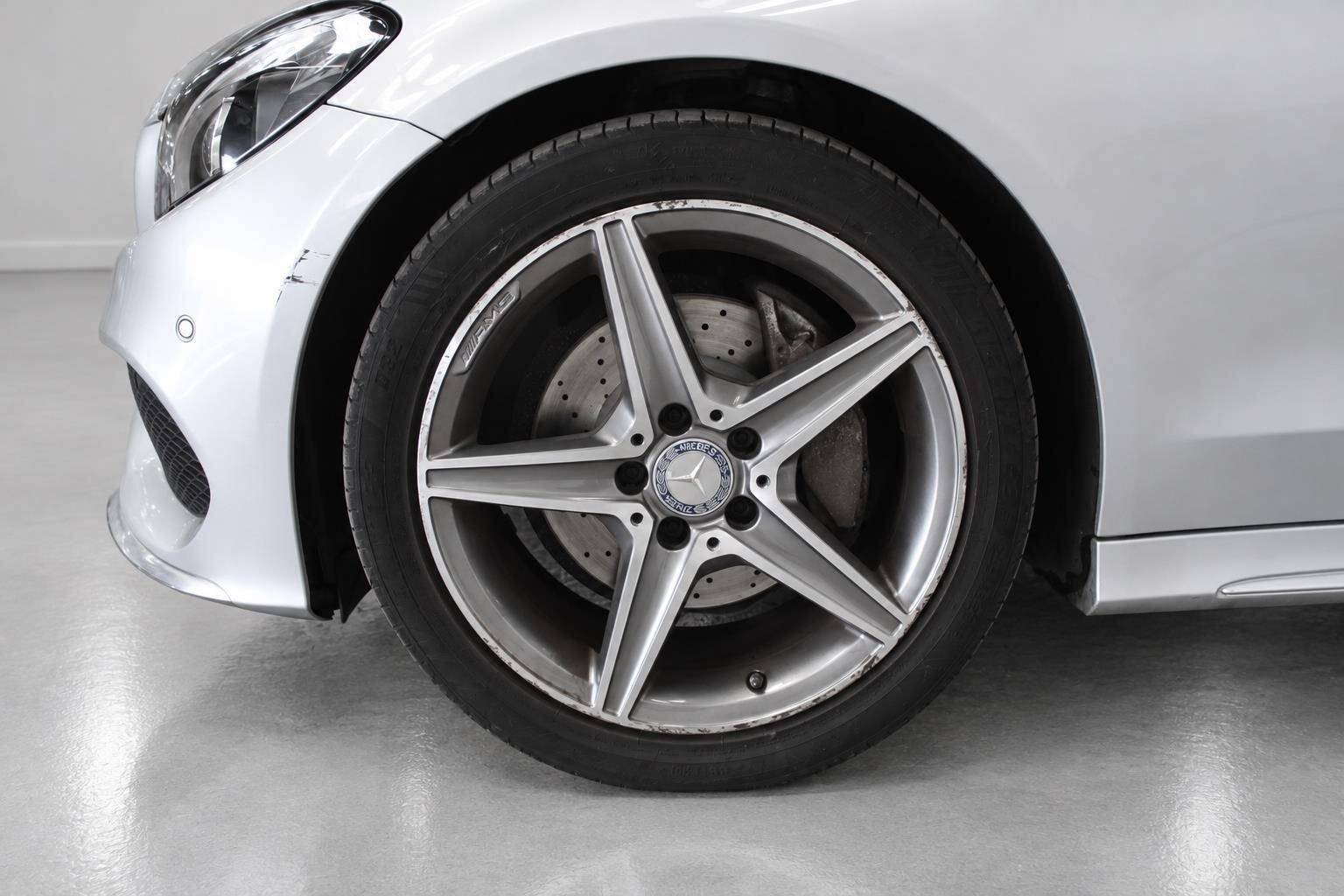 Mercedes-Benz C-Class view 56