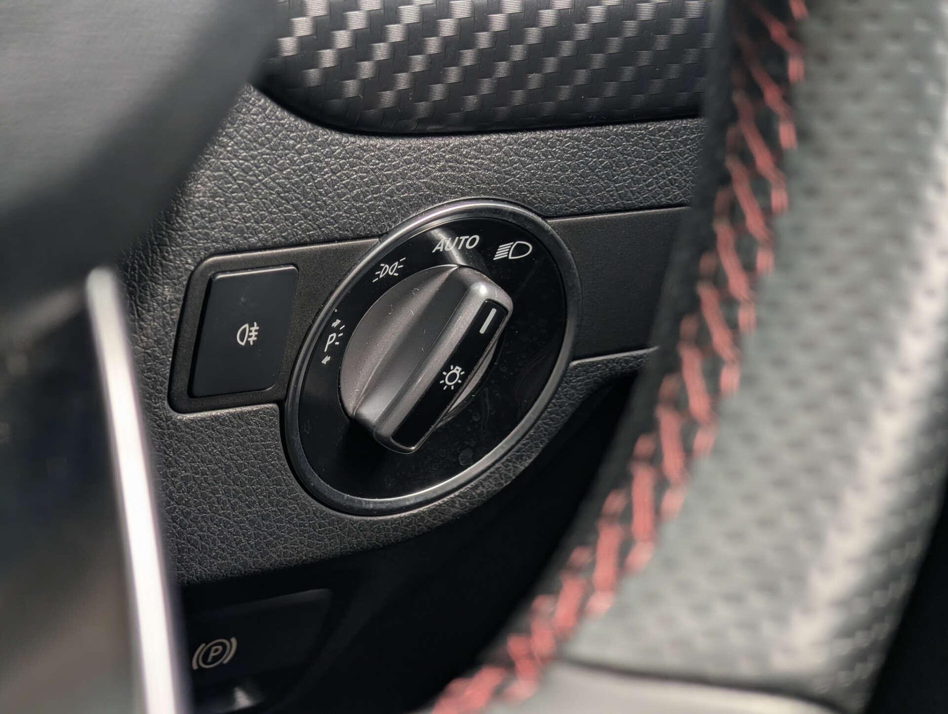 Mercedes-Benz A-Class view 32