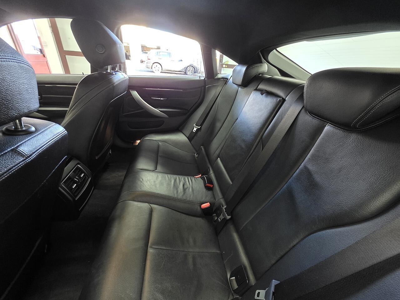 BMW 4 Series view 20