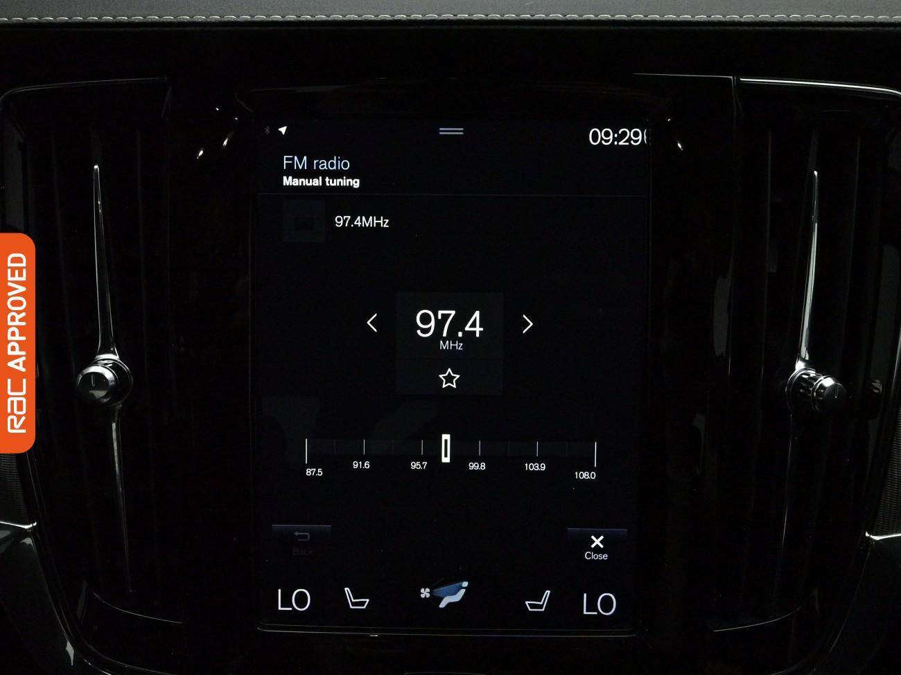 Volvo S90 view 23