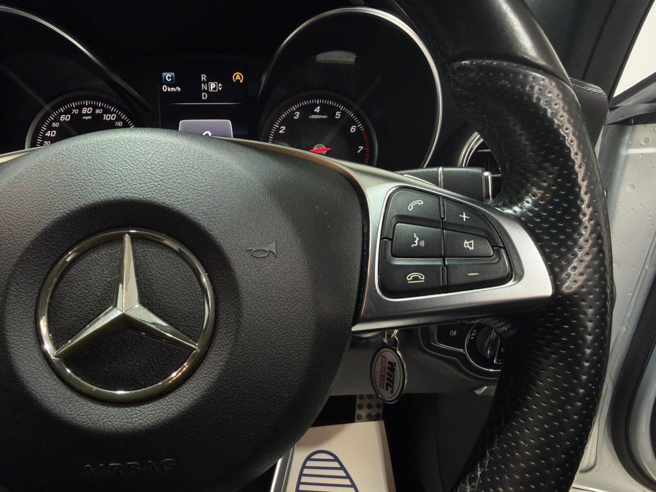Mercedes-Benz C-Class view 19