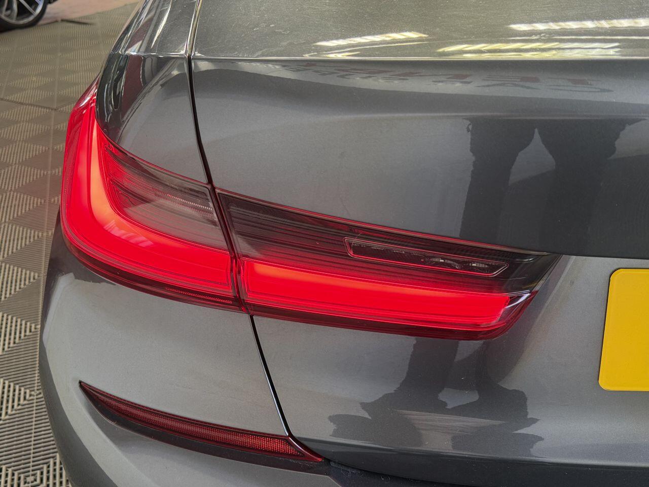 BMW 3 Series view 27
