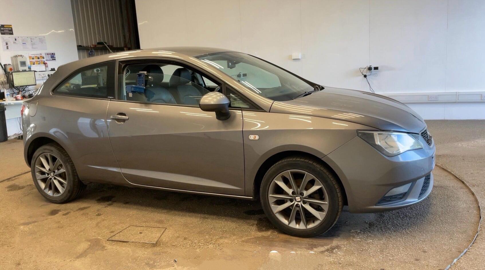 Seat Ibiza view 8